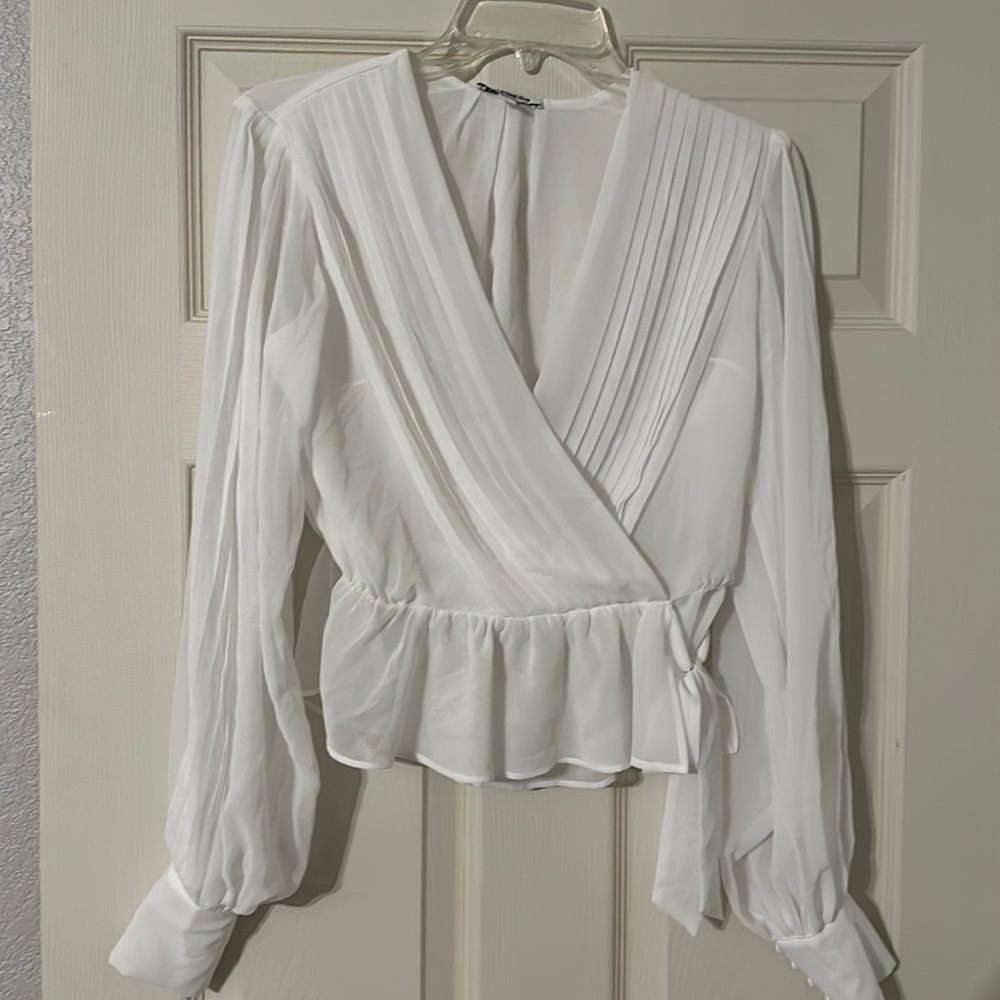 Long sleeve white blouse